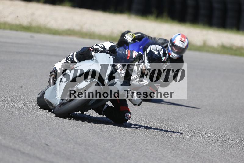 /Archiv-2025/48 25.08.2025 Cornu Master School ADR/rot-rouge/12